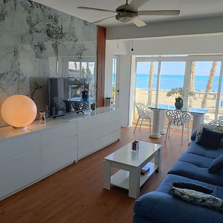Apartamento Lujo Frente Al Mar Centro De Málaga Esterno foto
