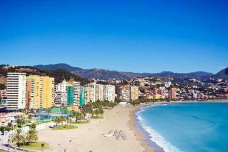 Apartamento Lujo Frente Al Mar Centro De Málaga Esterno foto